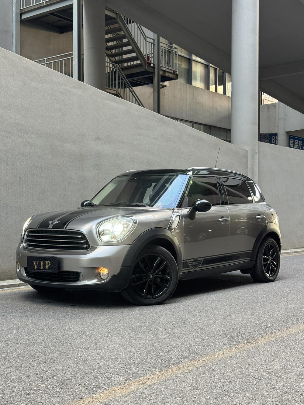 MINI MINI COUNTRYMAN