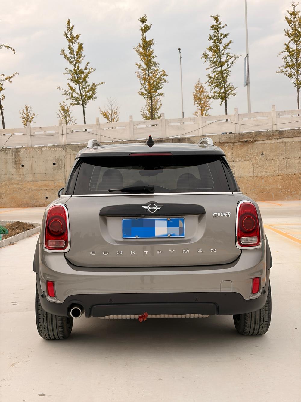 MINI MINI COUNTRYMAN