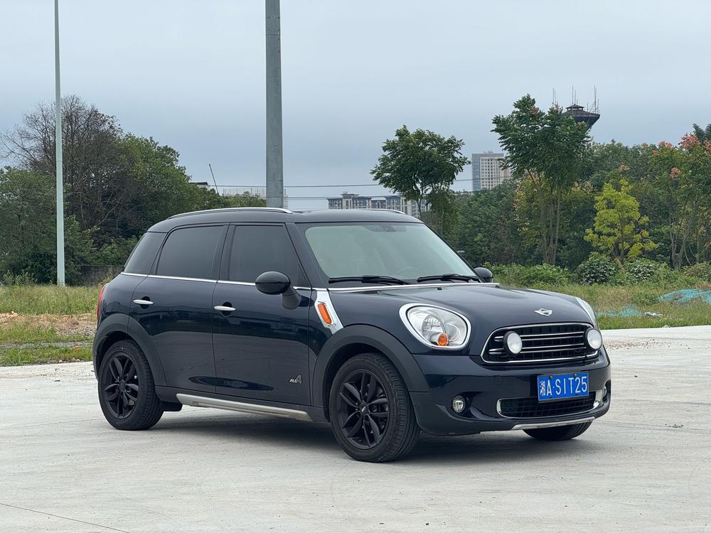 MINI MINI COUNTRYMAN