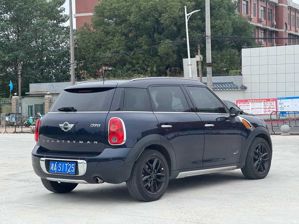 MINI MINI COUNTRYMAN