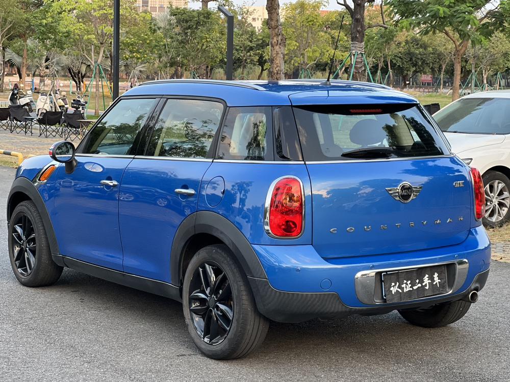 MINI MINI COUNTRYMAN