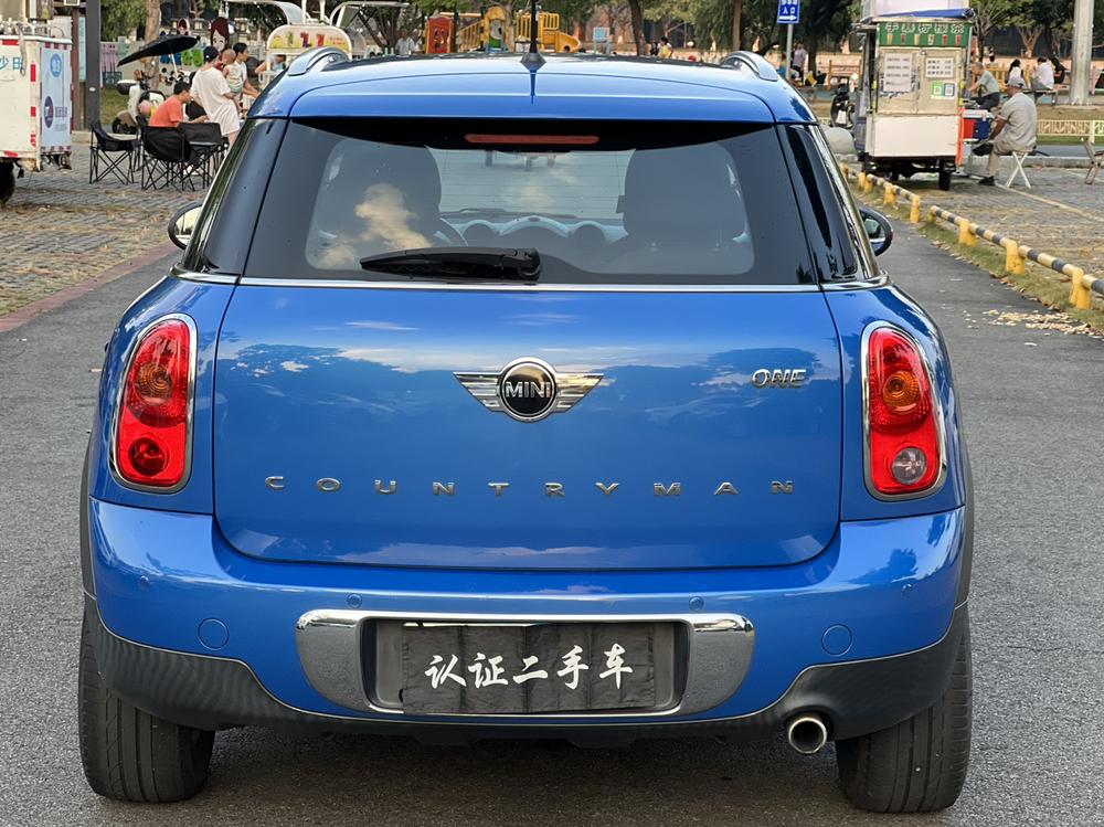 MINI MINI COUNTRYMAN