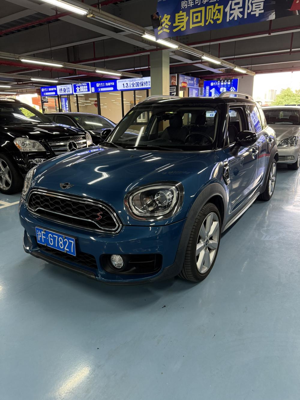 MINI MINI COUNTRYMAN
