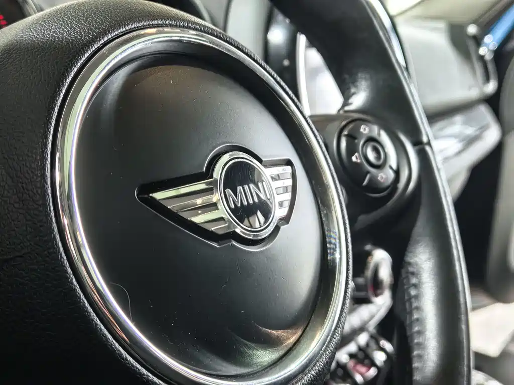 MINI Mini Countryman