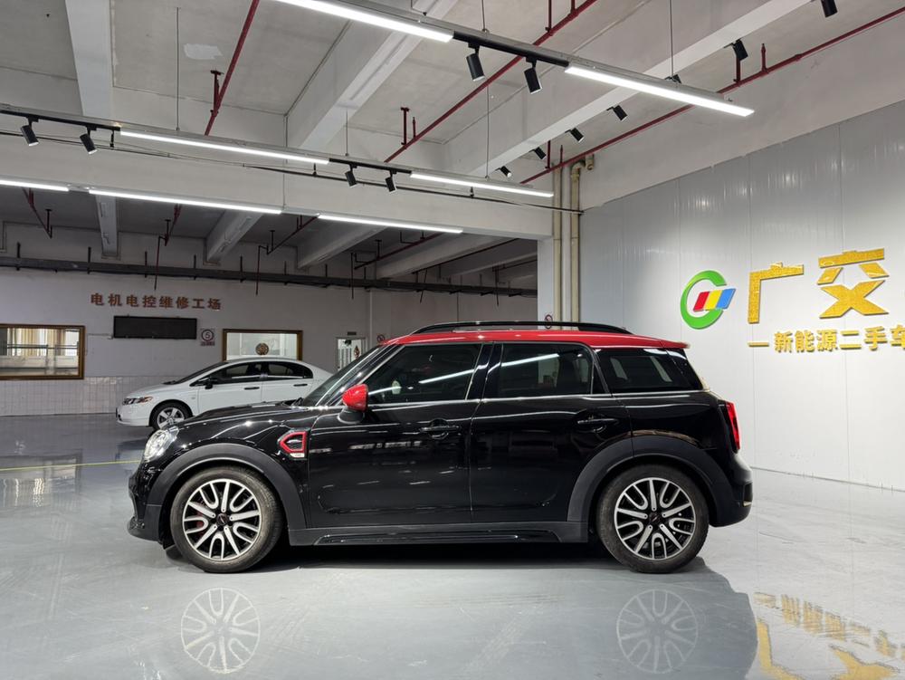 MINI MINI JCW COUNTRYMAN
