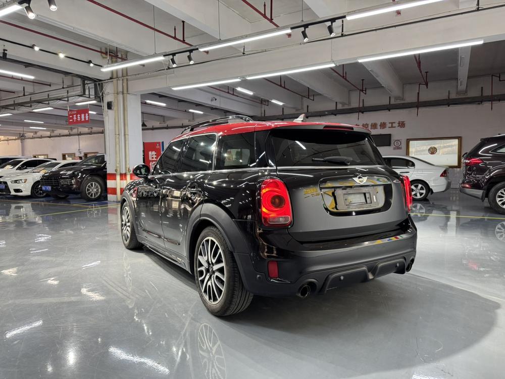MINI MINI JCW COUNTRYMAN