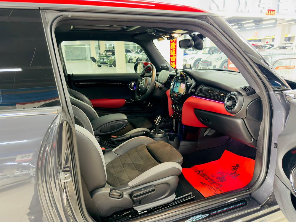 MINI MINI JCW