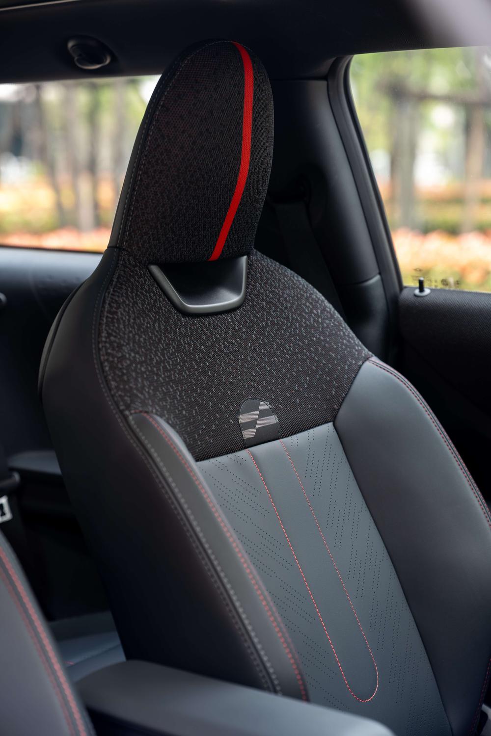 MINI MINI JCW