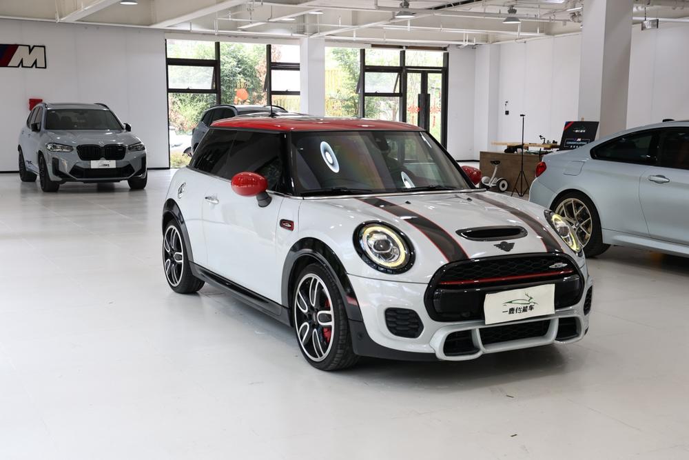 MINI MINI JCW