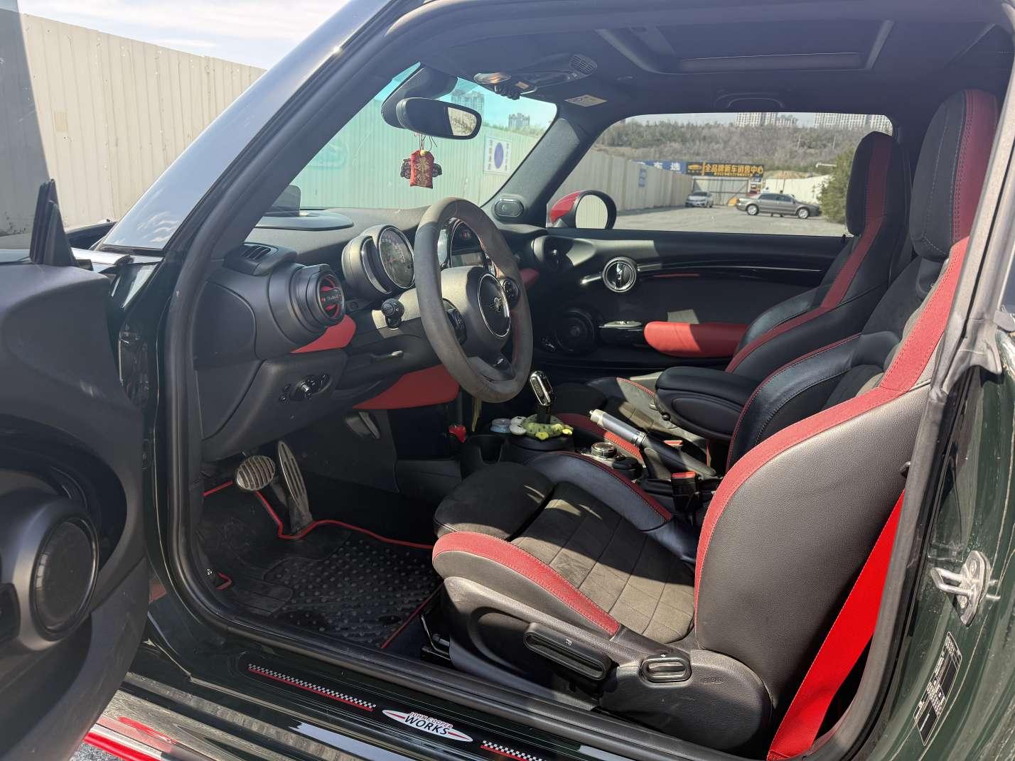 MINI MINI JCW