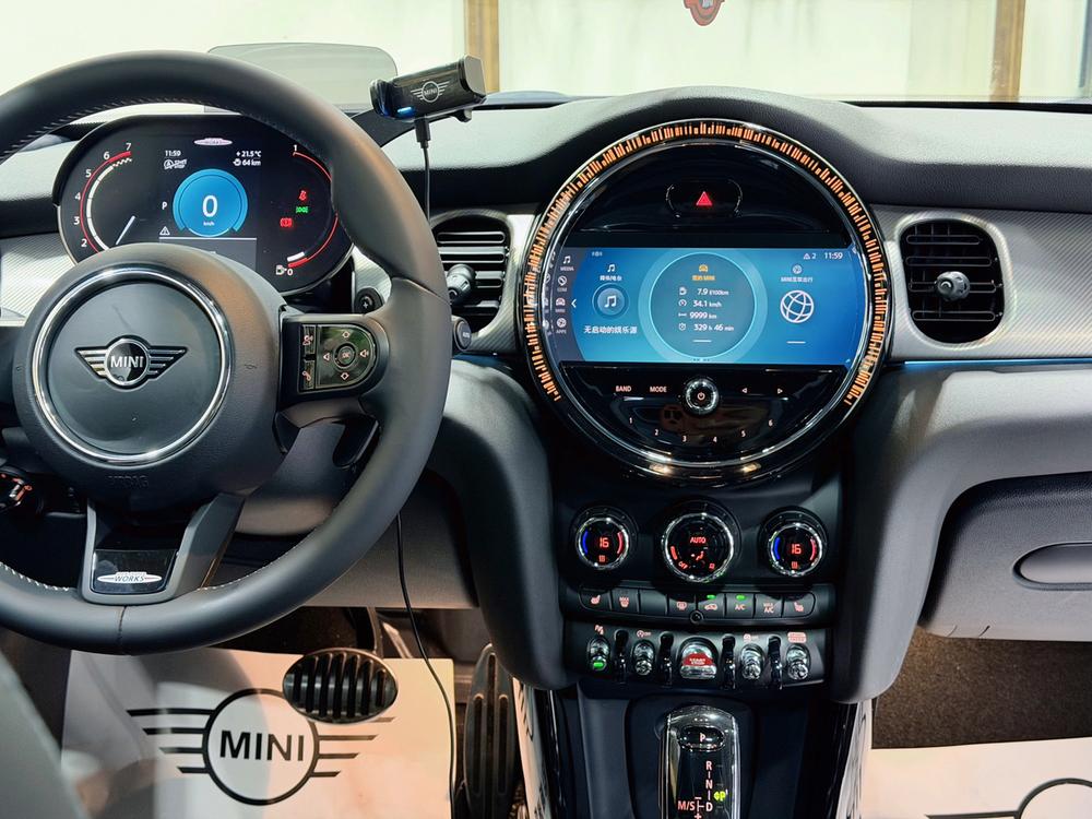 MINI MINI JCW