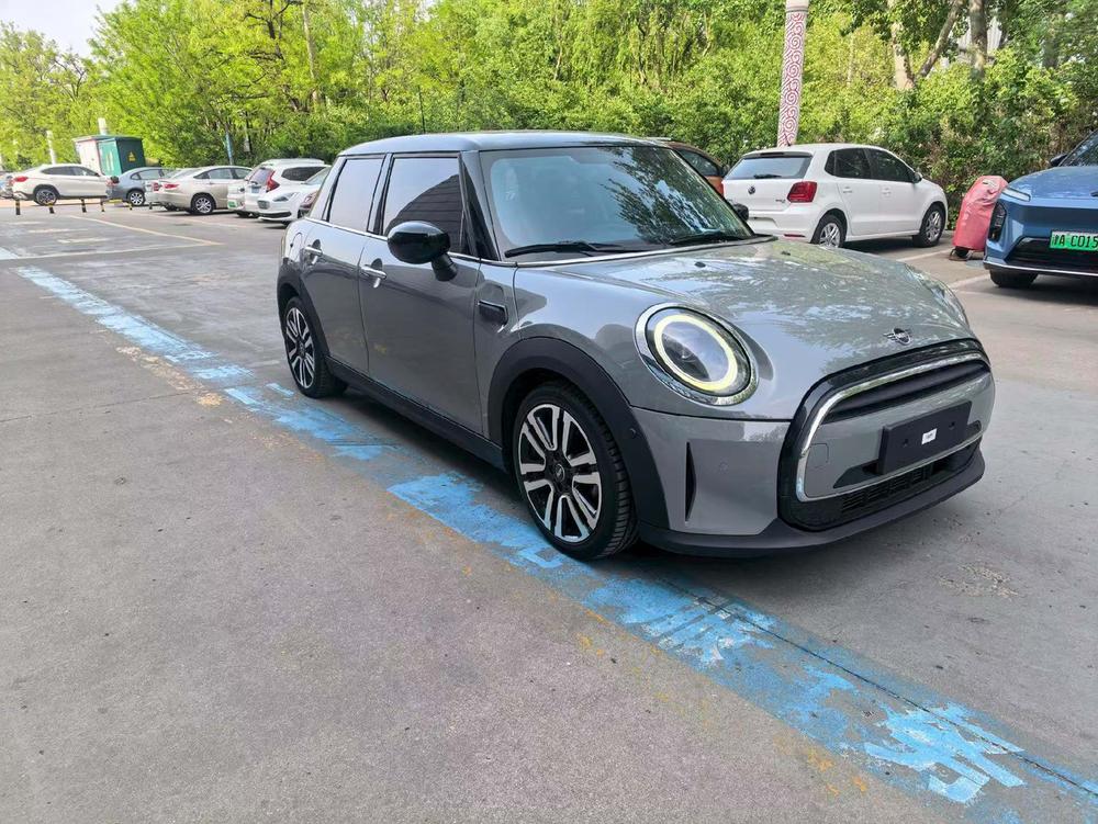MINI MINI