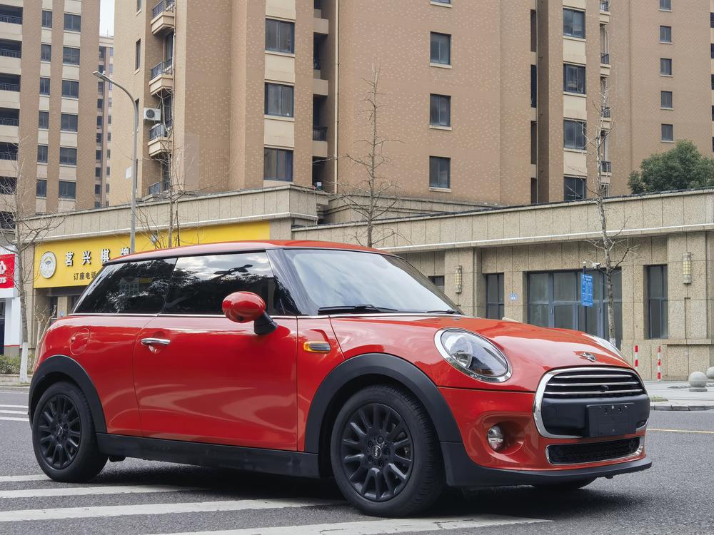MINI MINI