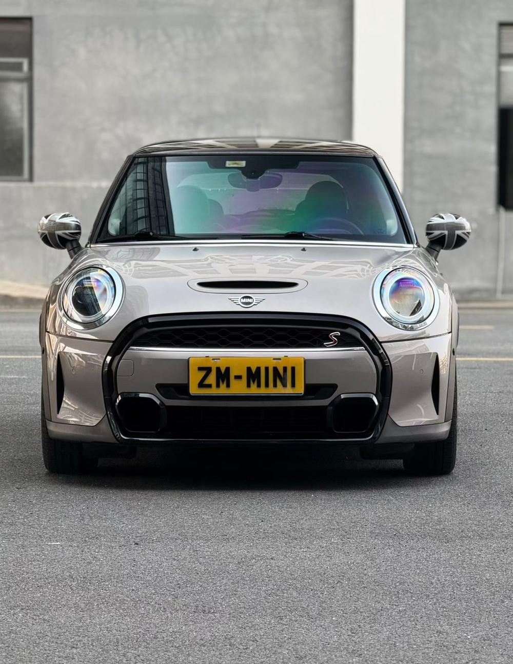 MINI MINI