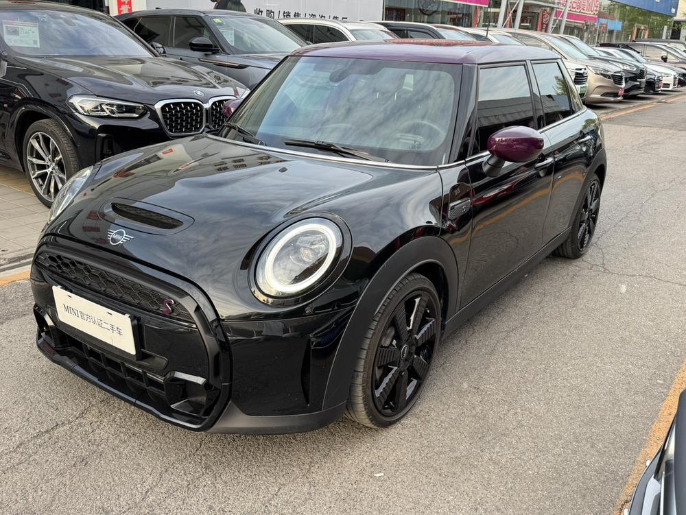 MINI MINI