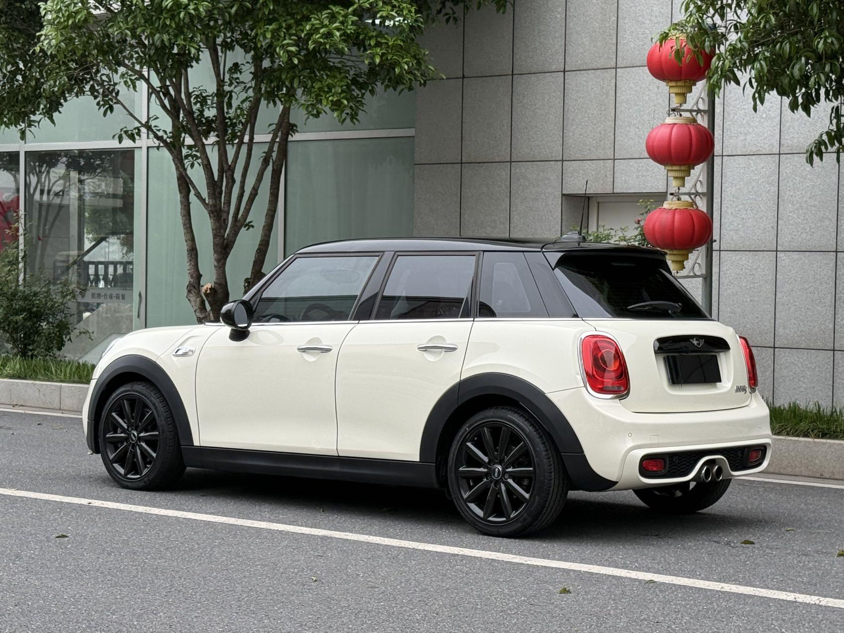 MINI MINI