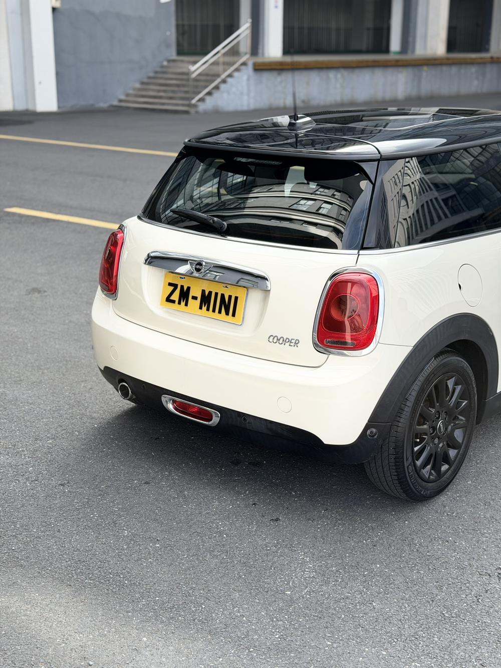 MINI MINI