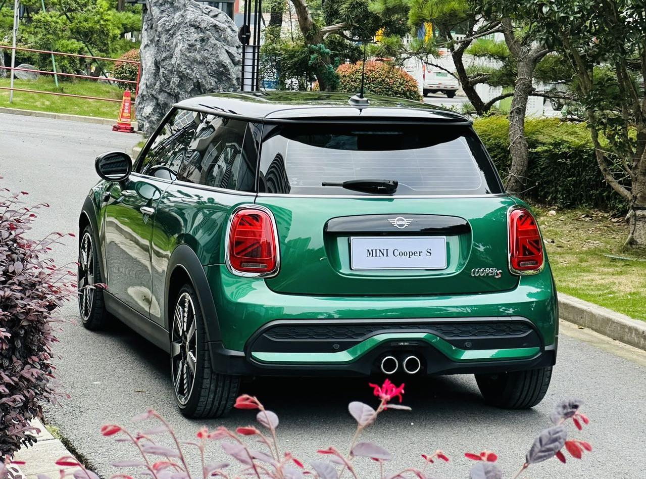 MINI MINI