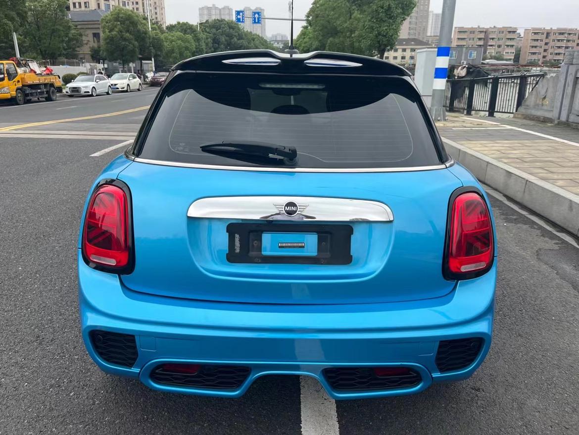 MINI MINI