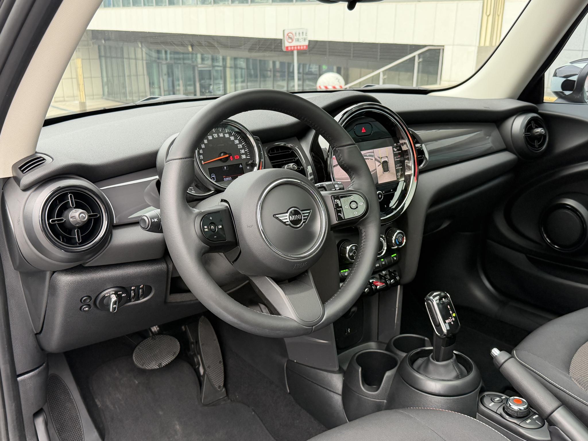 MINI MINI