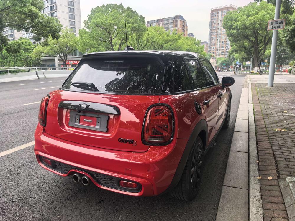 MINI MINI