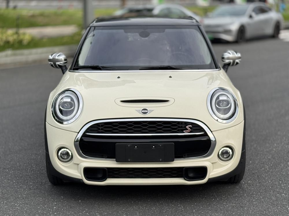 MINI MINI