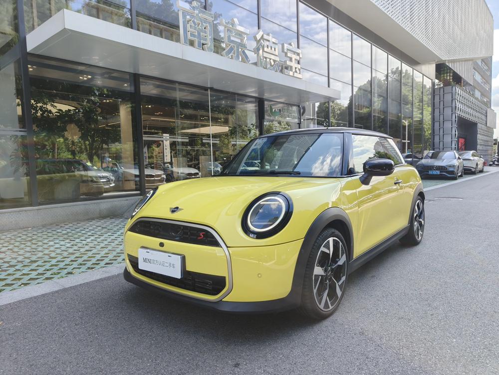 MINI MINI