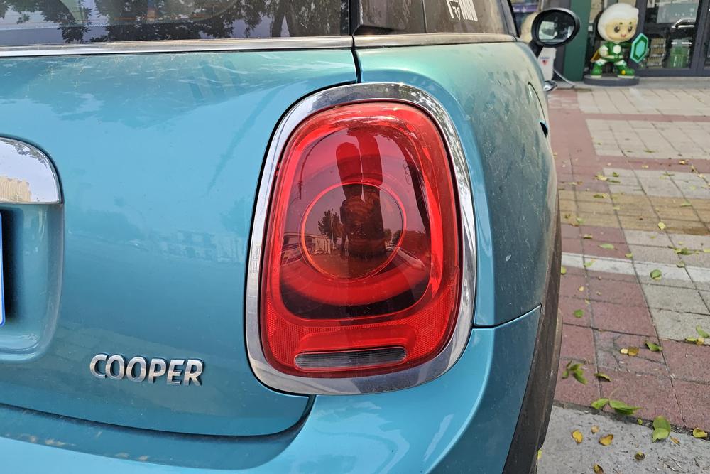 MINI MINI