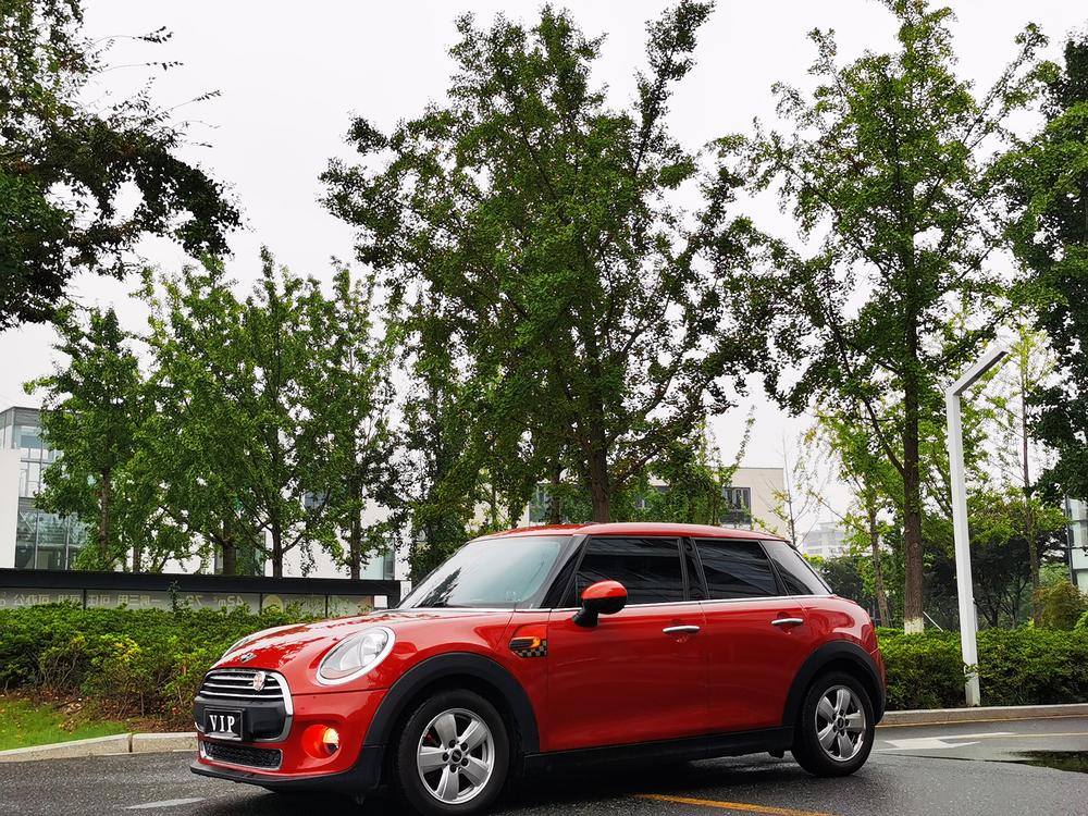 MINI MINI