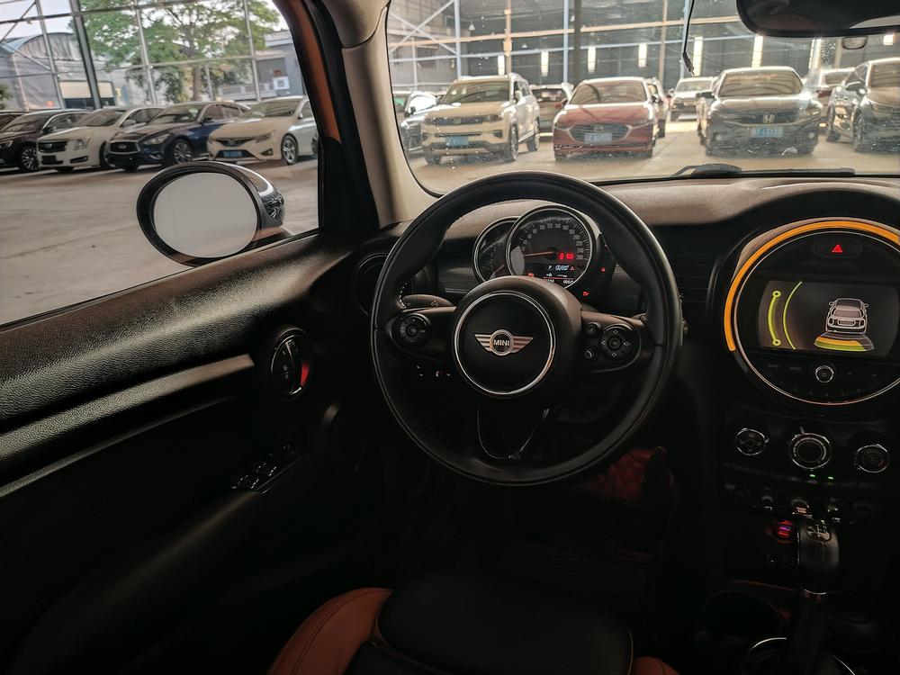 MINI MINI