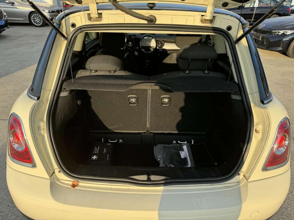 MINI MINI