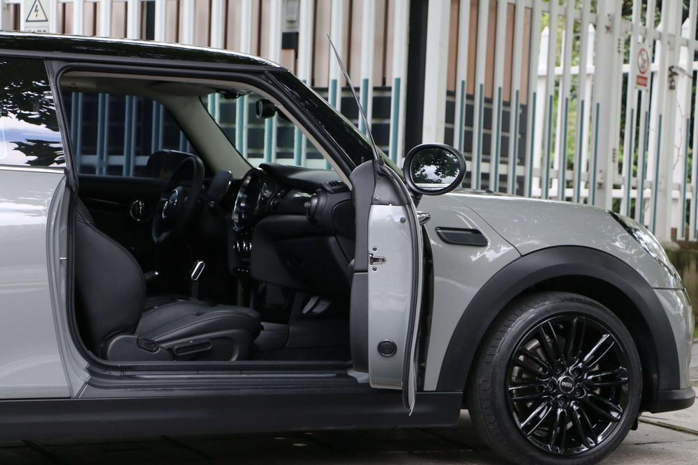 MINI MINI