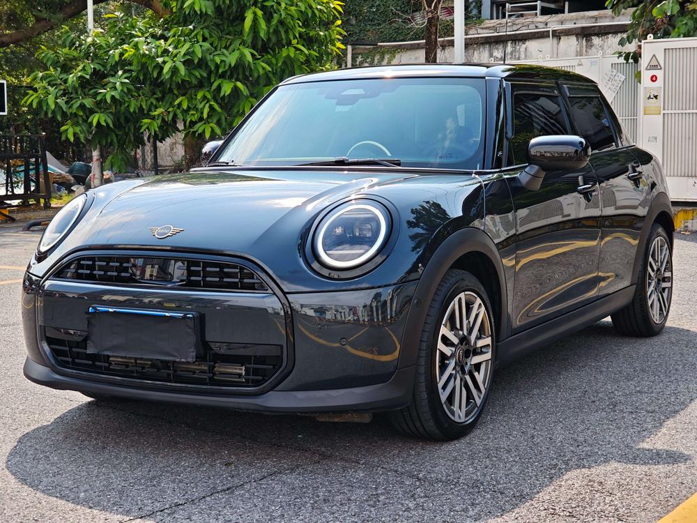 MINI MINI