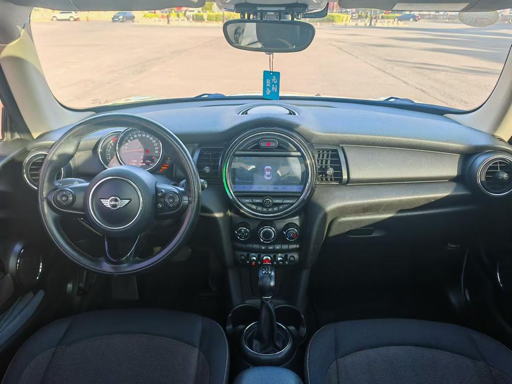 MINI MINI