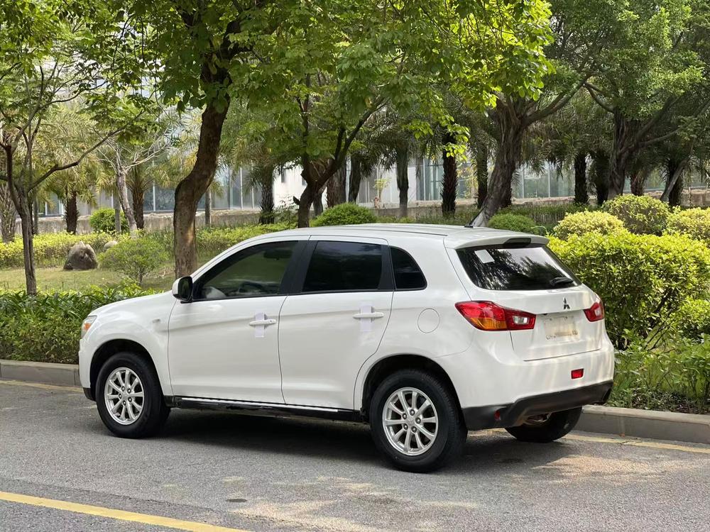 Mitsubishi ASX