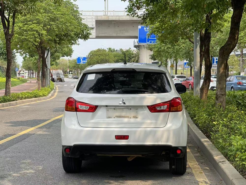 Mitsubishi ASX
