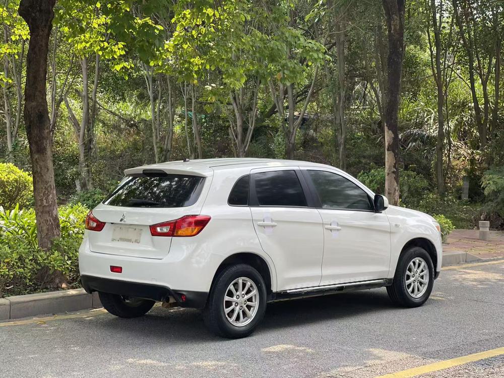 Mitsubishi ASX