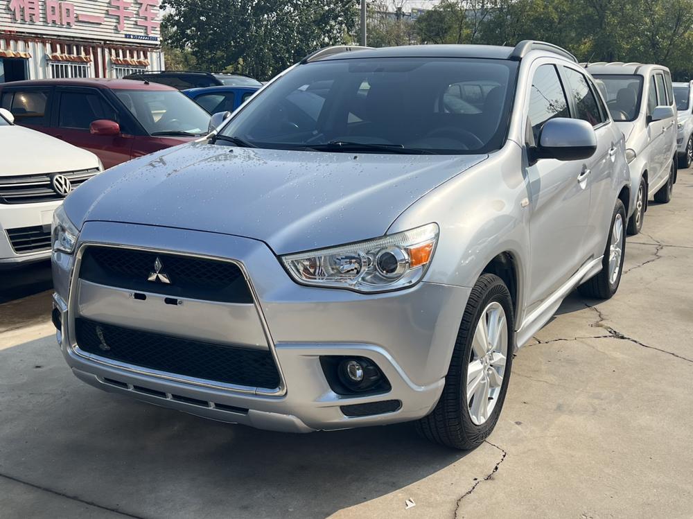 Mitsubishi ASX