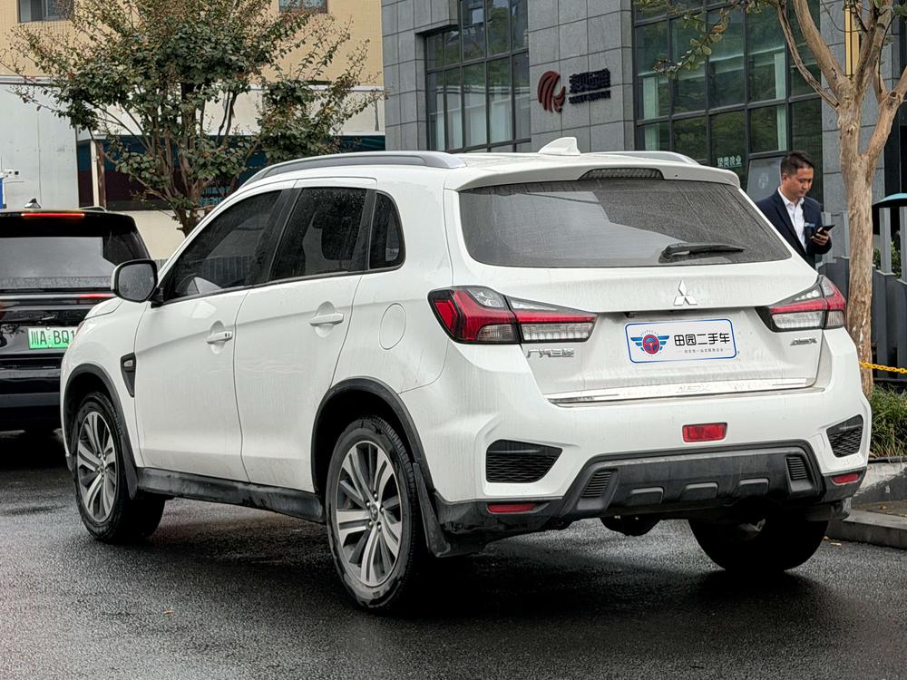 Mitsubishi ASX
