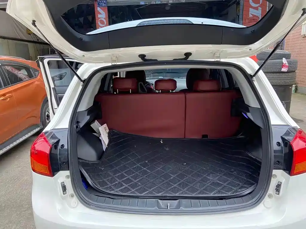 Mitsubishi ASX