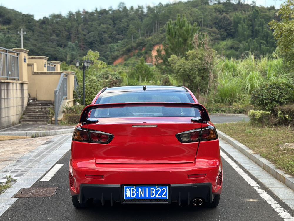 Mitsubishi Lancer EX
