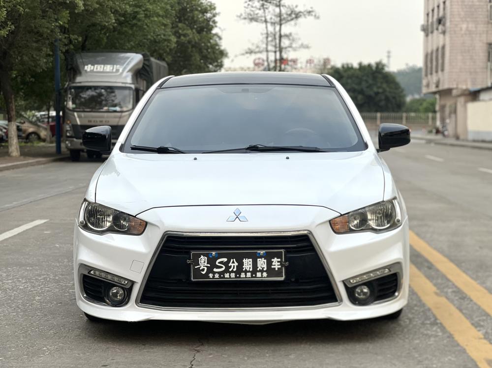 Mitsubishi Lancer EX