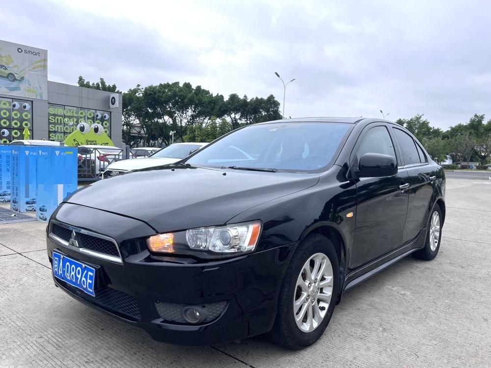 Mitsubishi Lancer EX