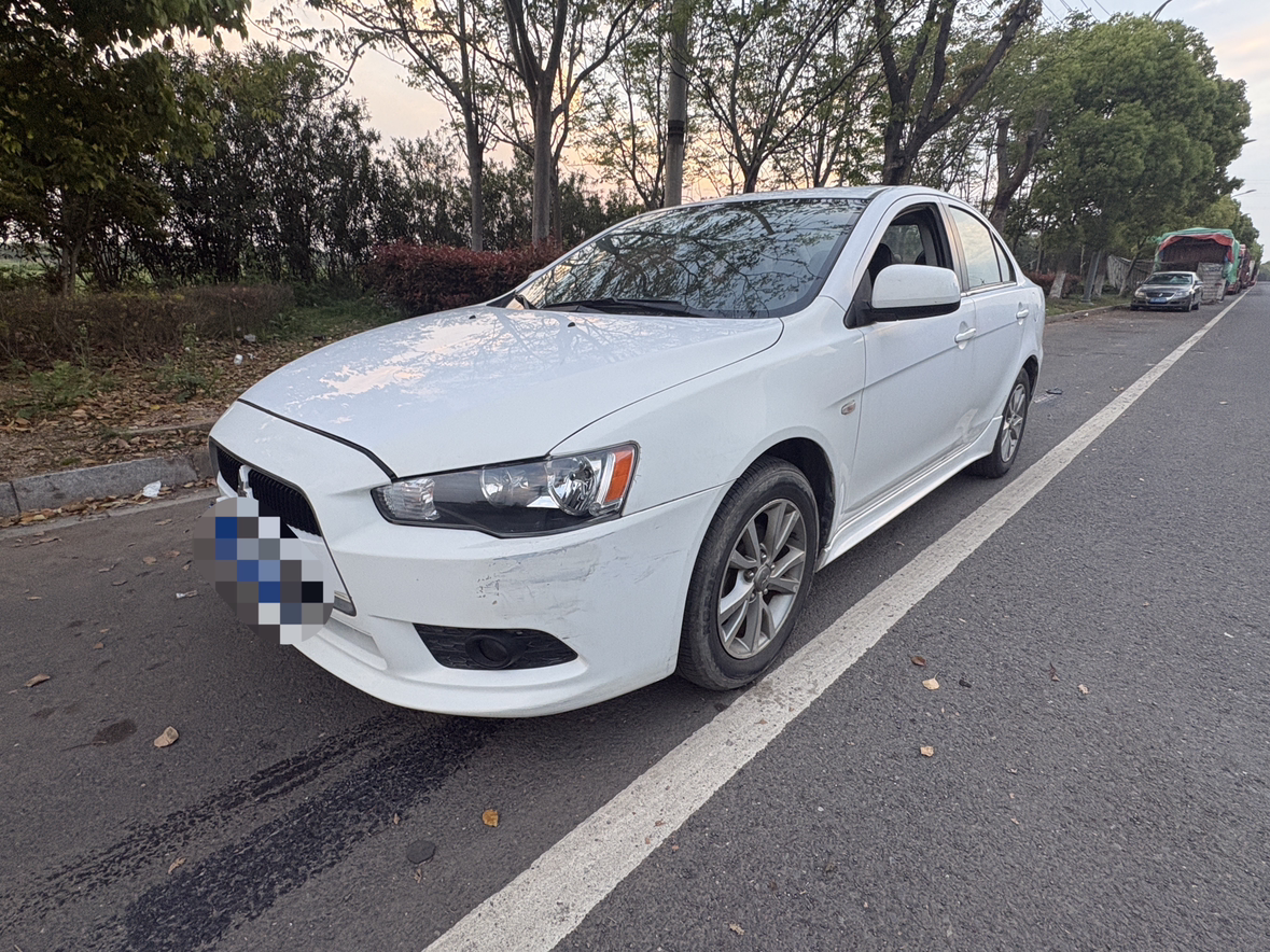 Mitsubishi Lancer EX