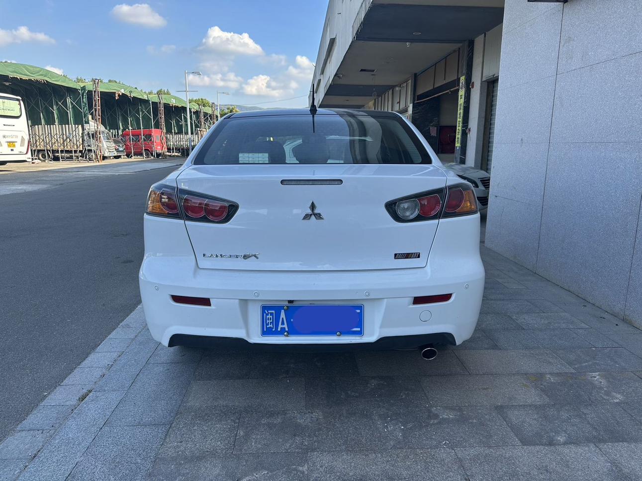 Mitsubishi Lancer EX