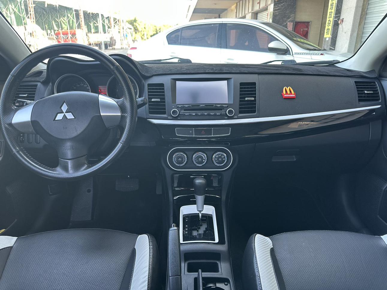 Mitsubishi Lancer EX