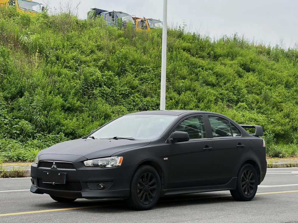 Mitsubishi Lancer EX
