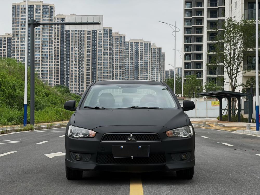Mitsubishi Lancer EX