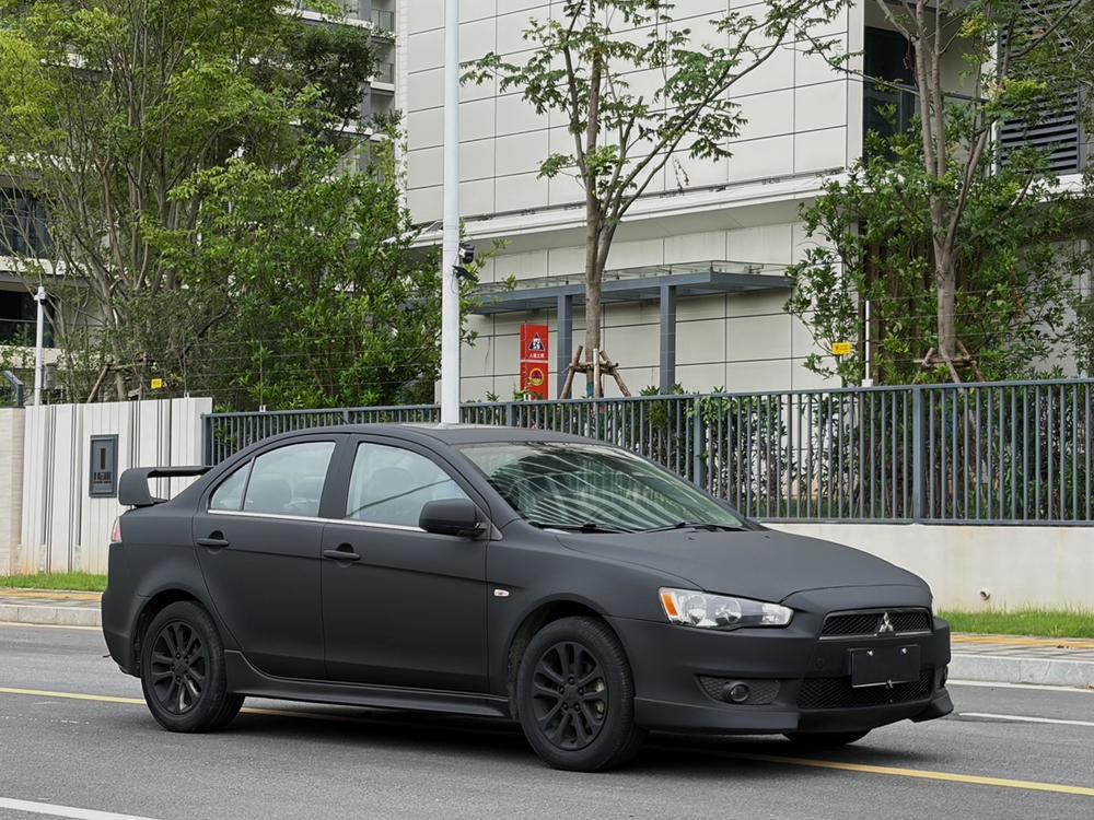 Mitsubishi Lancer EX