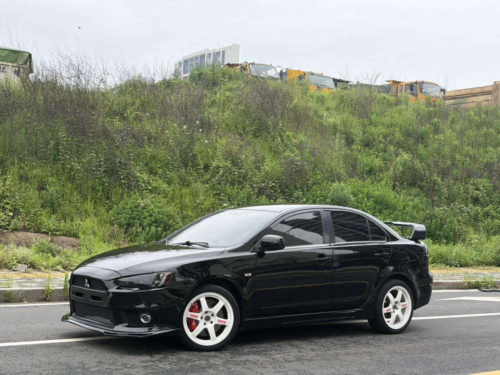 Mitsubishi Lancer EX